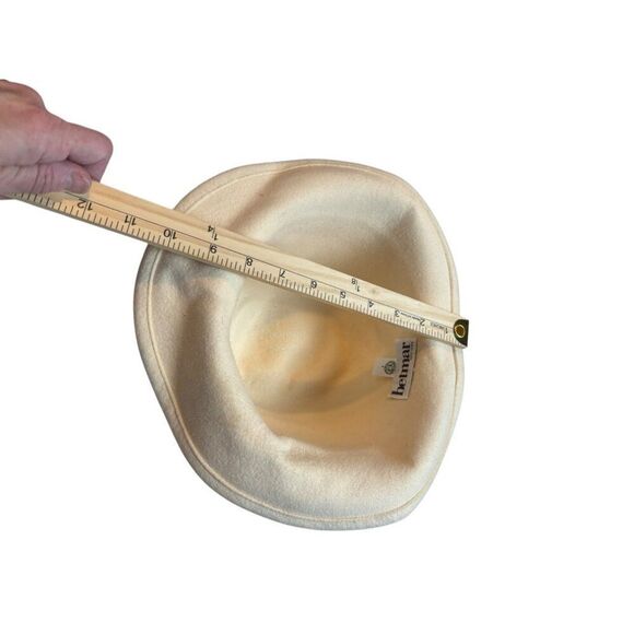 Betmar New York Womens Cream Wool Felt Cloche Hat With Pleated Ribbon Band - Picture 7 of 8